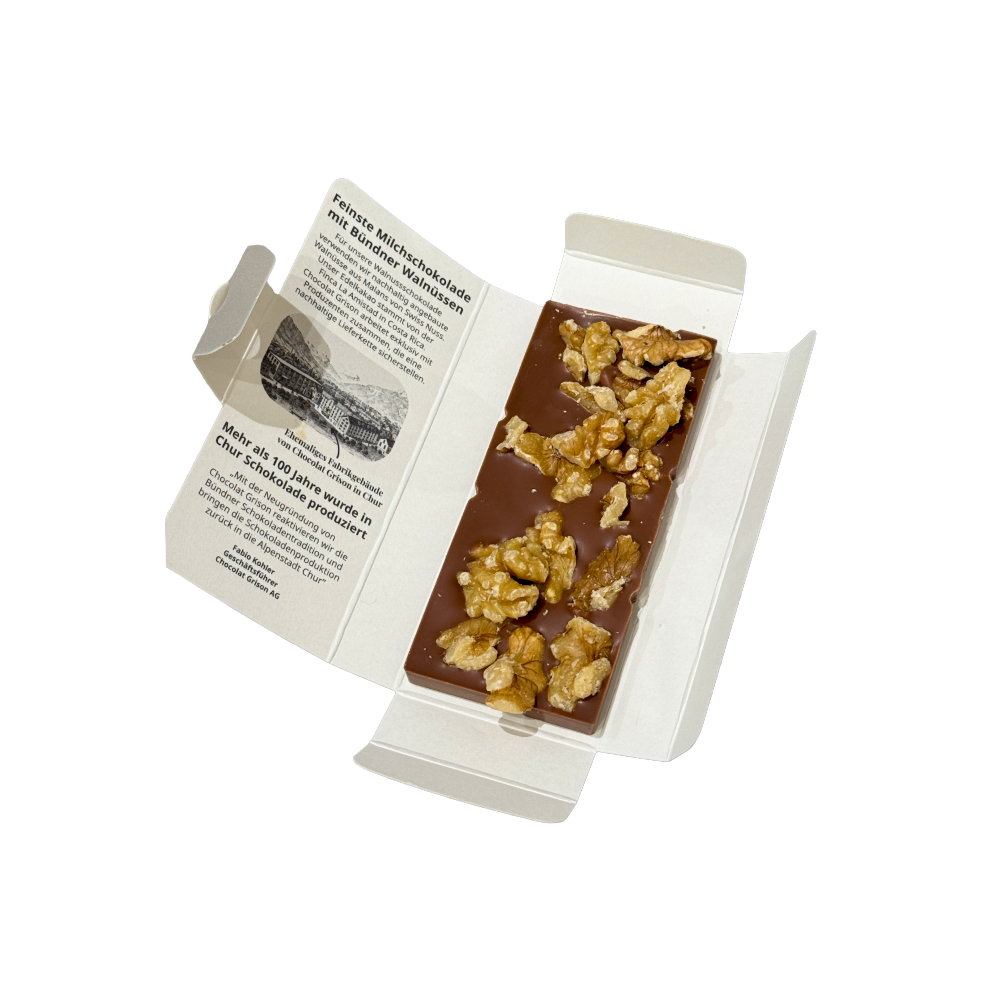 Bündner Walnusschokolade mit lokalen Bio Walnüssen aus Malans (Graubünden)